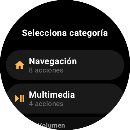 Lista de categorías de reasignación: Navegación con 8 acciones y Multimedia con 4